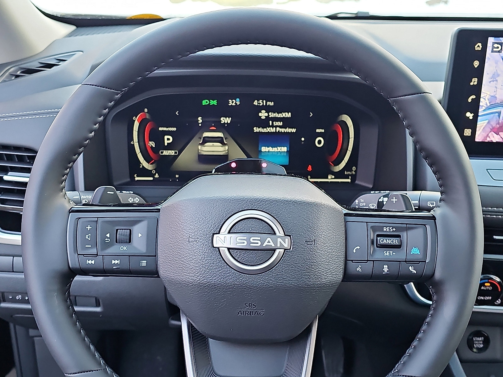 Certified 2025 Nissan Rogue SL w/ Tech Package image 21