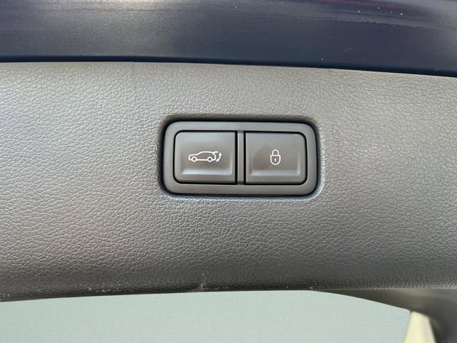 Used 2025 Genesis GV80 2.5T Standard AWD/4WD image 16