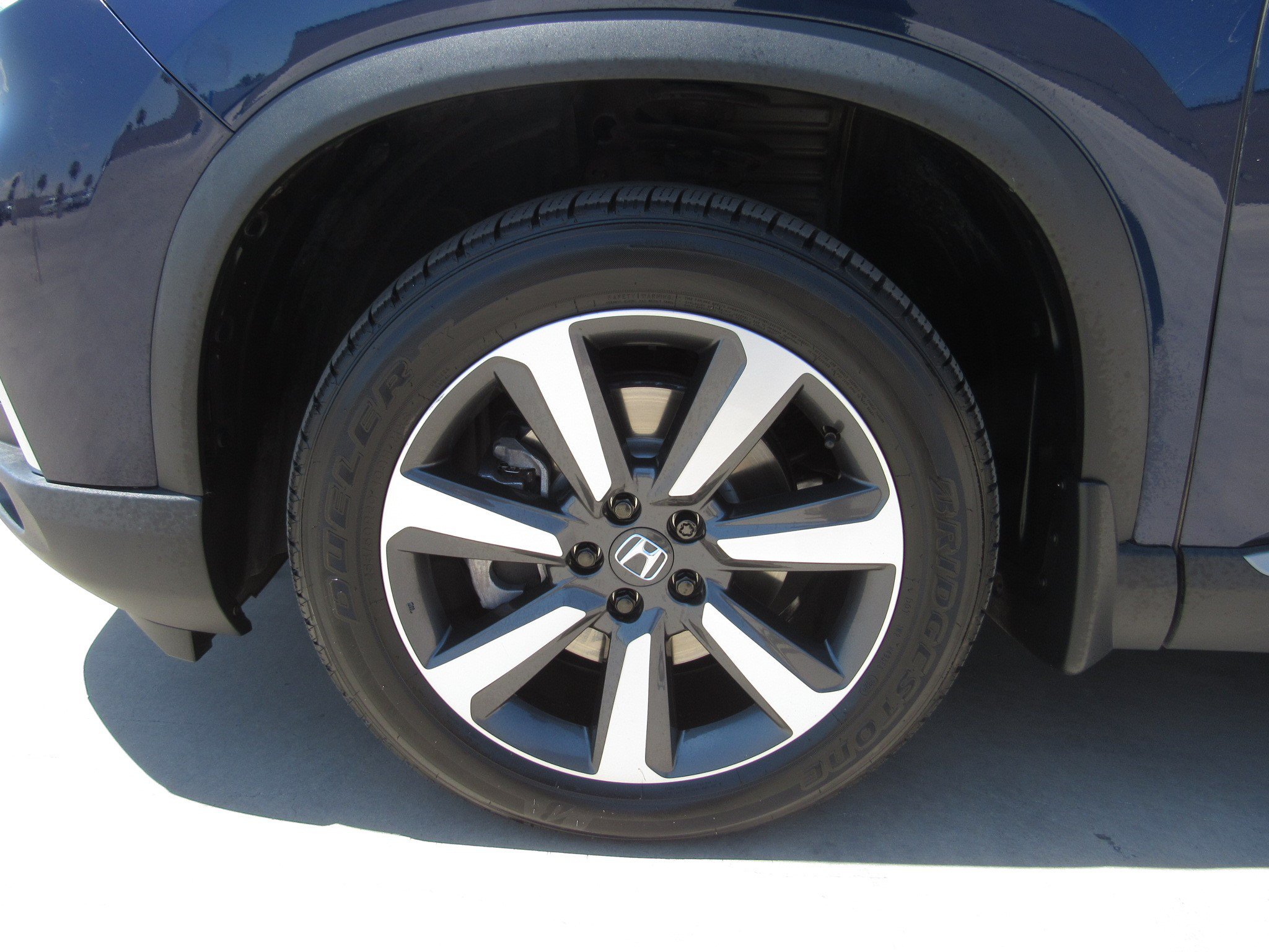 Certified 2023 Honda Pilot Elite image 4