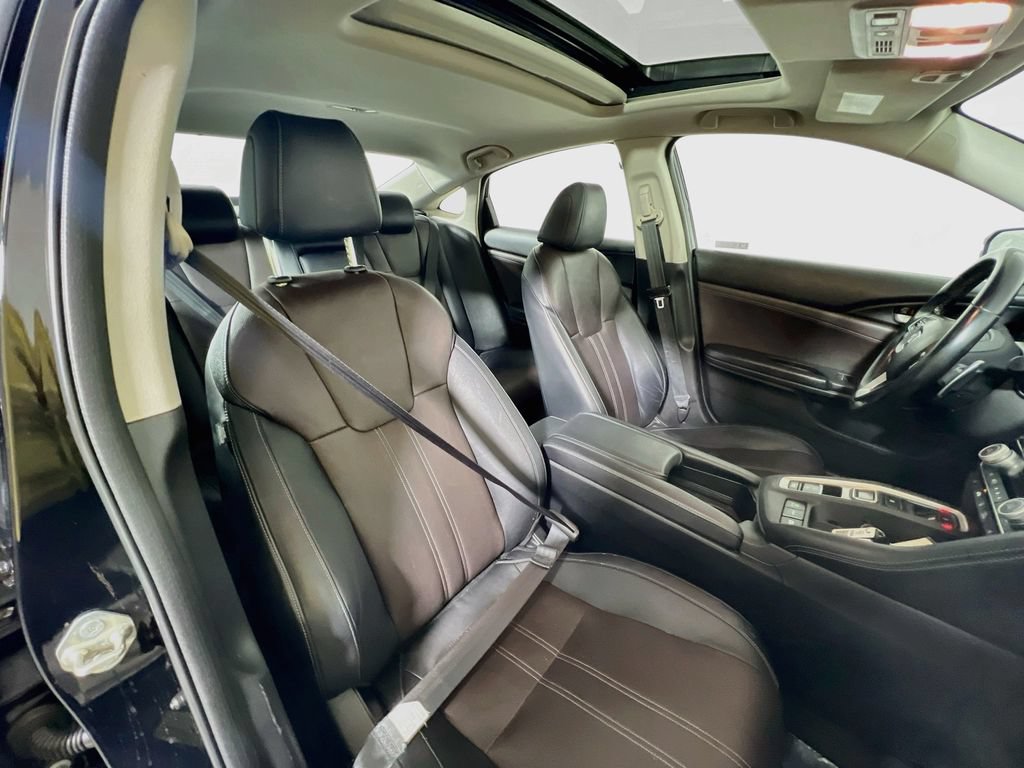 Used 2019 Honda Insight Touring image 26