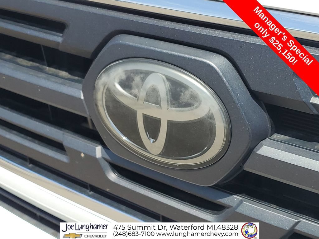 Used 2019 Toyota Tacoma SR5 RWD image 28
