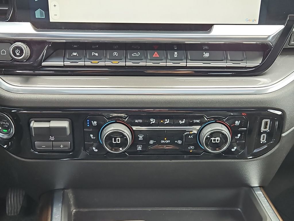 Certified 2025 Chevrolet Silverado 1500 High Country w/ High Country Premium Package AWD/4WD image 14