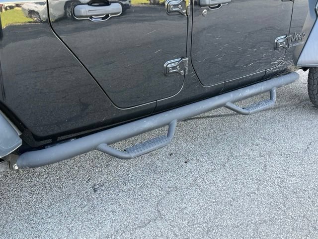 Used 2020 Jeep Gladiator Sport w/ Quick Order Package 24S AWD/4WD image 14