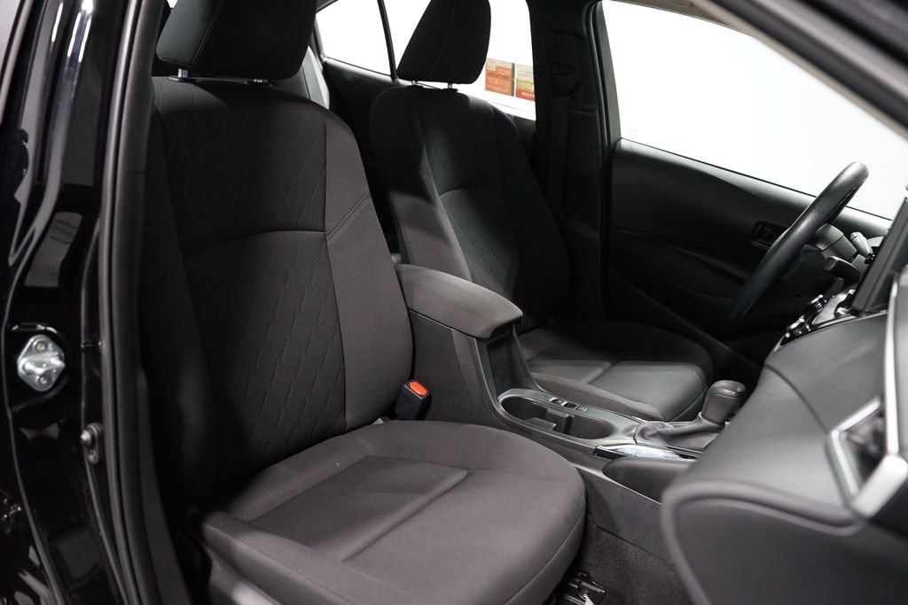 Certified 2024 Toyota Corolla LE image 25