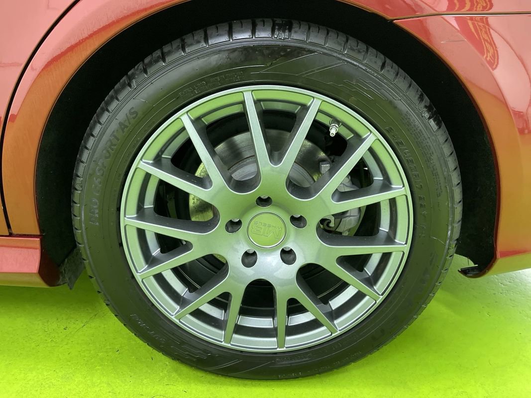 Used 2015 Mercedes-Benz E 250 BlueTEC Sedan w/ Premium 1 Package image 15