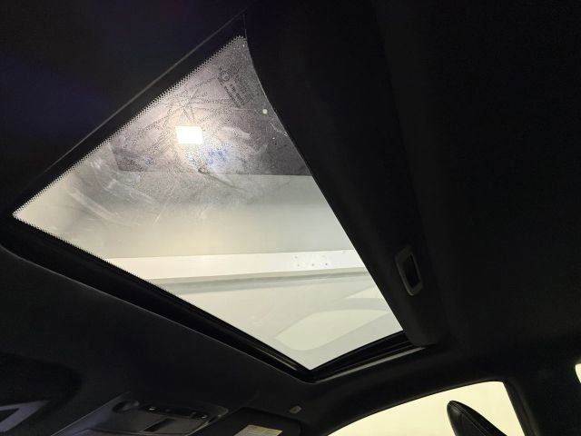 Used 2019 INFINITI Q60 3.0t Luxe RWD image 30