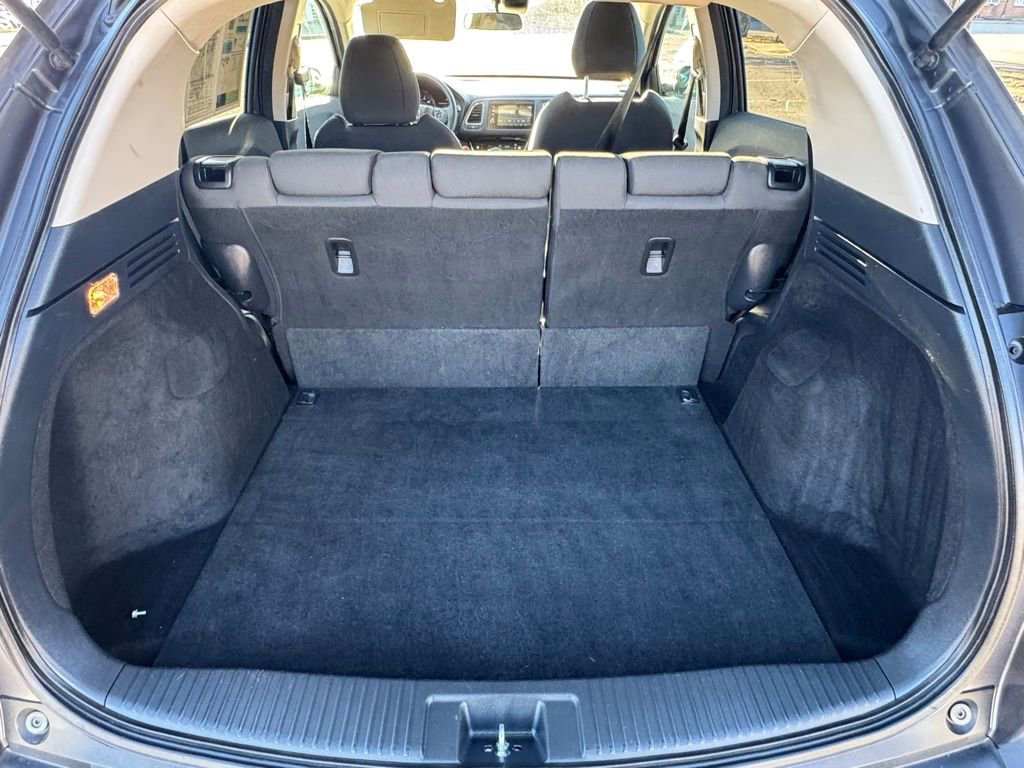 Used 2022 Honda HR-V EX image 31