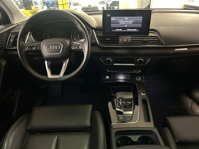 Used 2024 Audi Q5 2.0T Premium w/ Convenience Package AWD/4WD image 14