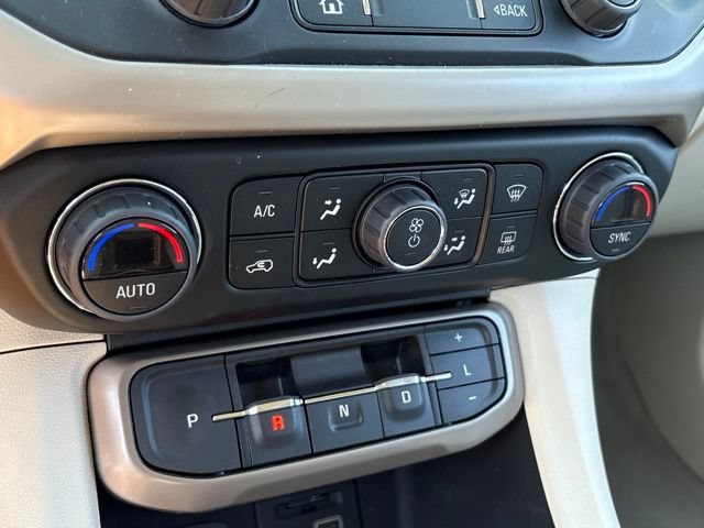Used 2023 GMC Acadia Denali AWD/4WD image 18