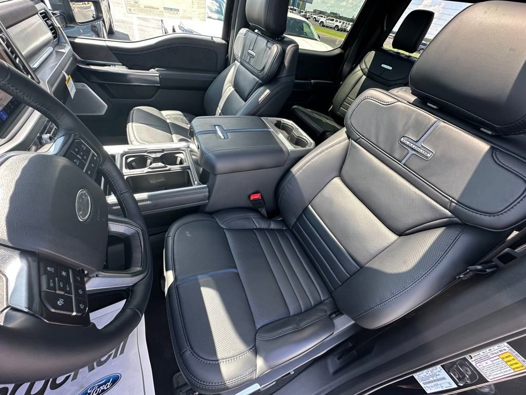 New 2025 Ford F350 Platinum image 19