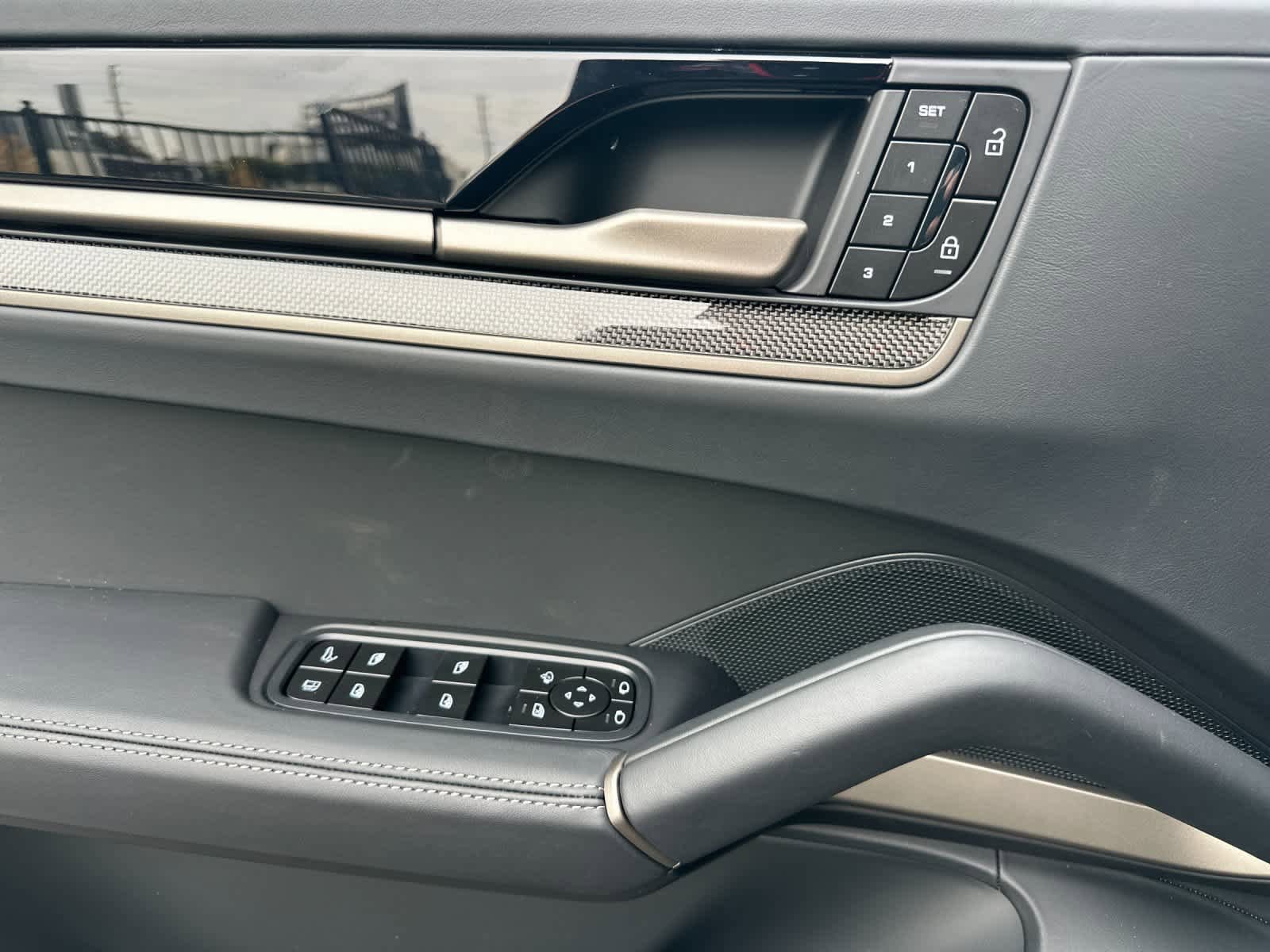 New 2026 Porsche Cayenne Turbo AWD/4WD image 12