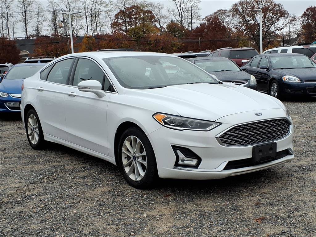 Used 2020 Ford Fusion Energi Titanium image 3