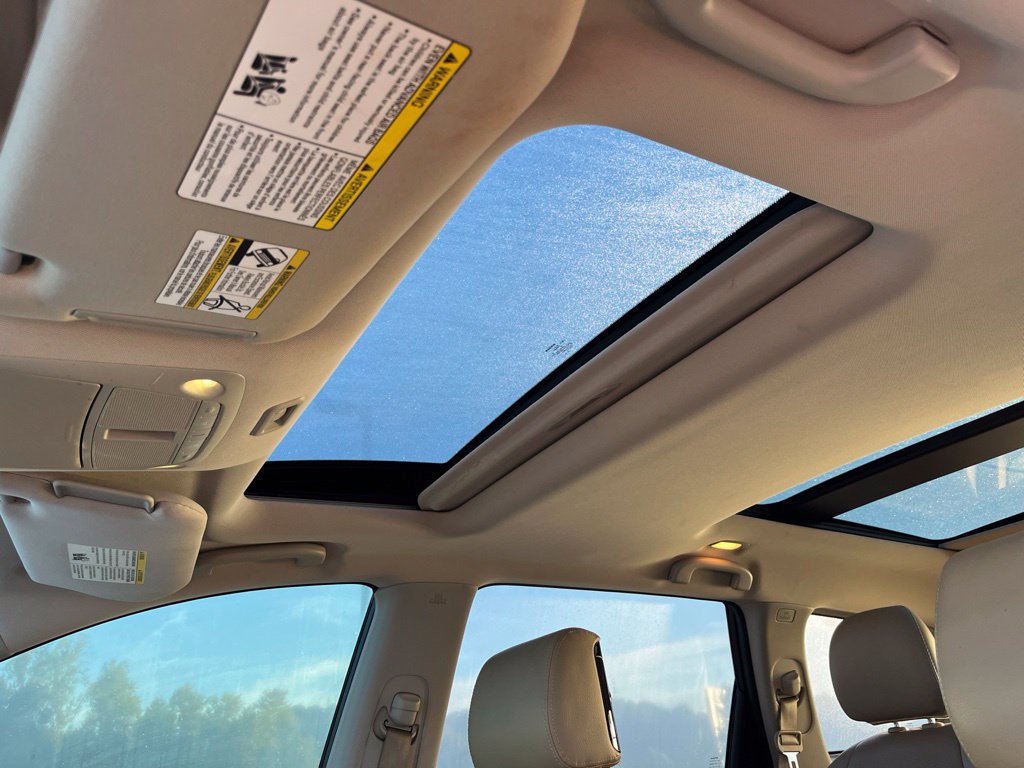 Used 2015 Nissan Pathfinder Platinum w/ Cargo Package FWD image 7