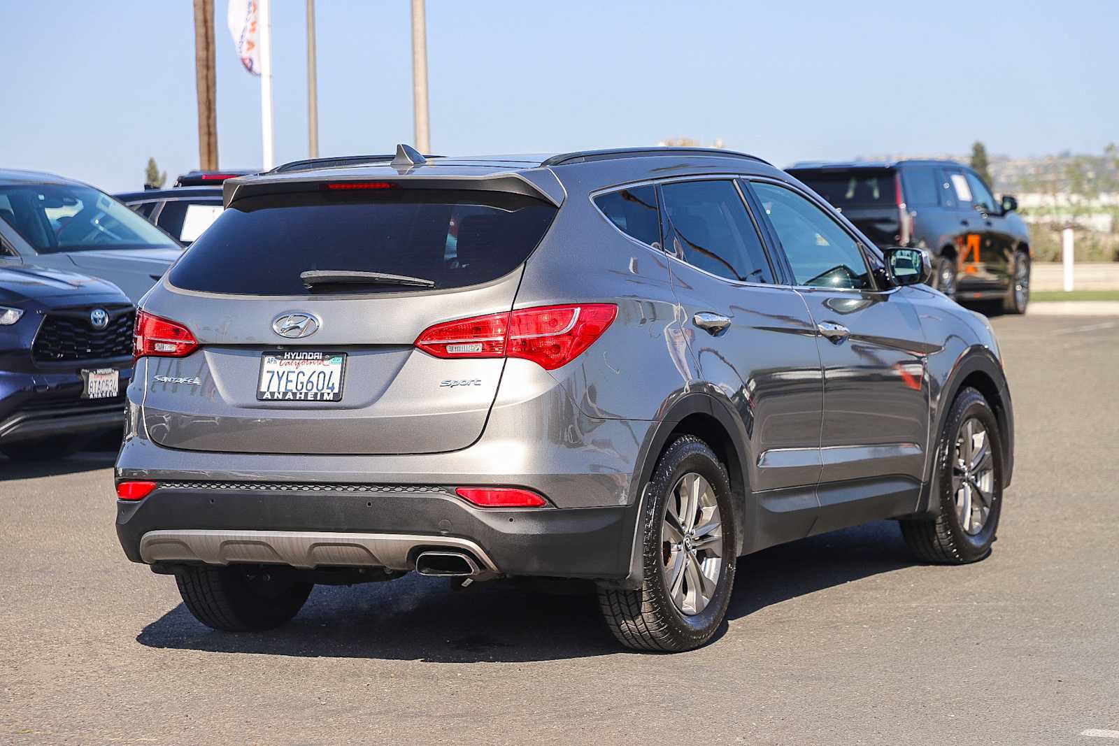 Used 2014 Hyundai Santa Fe Sport w/ Technology Package 04 FWD image 7
