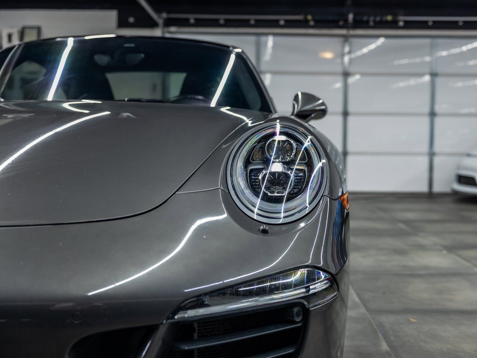 Used 2016 Porsche 911 Carrera GTS image 17