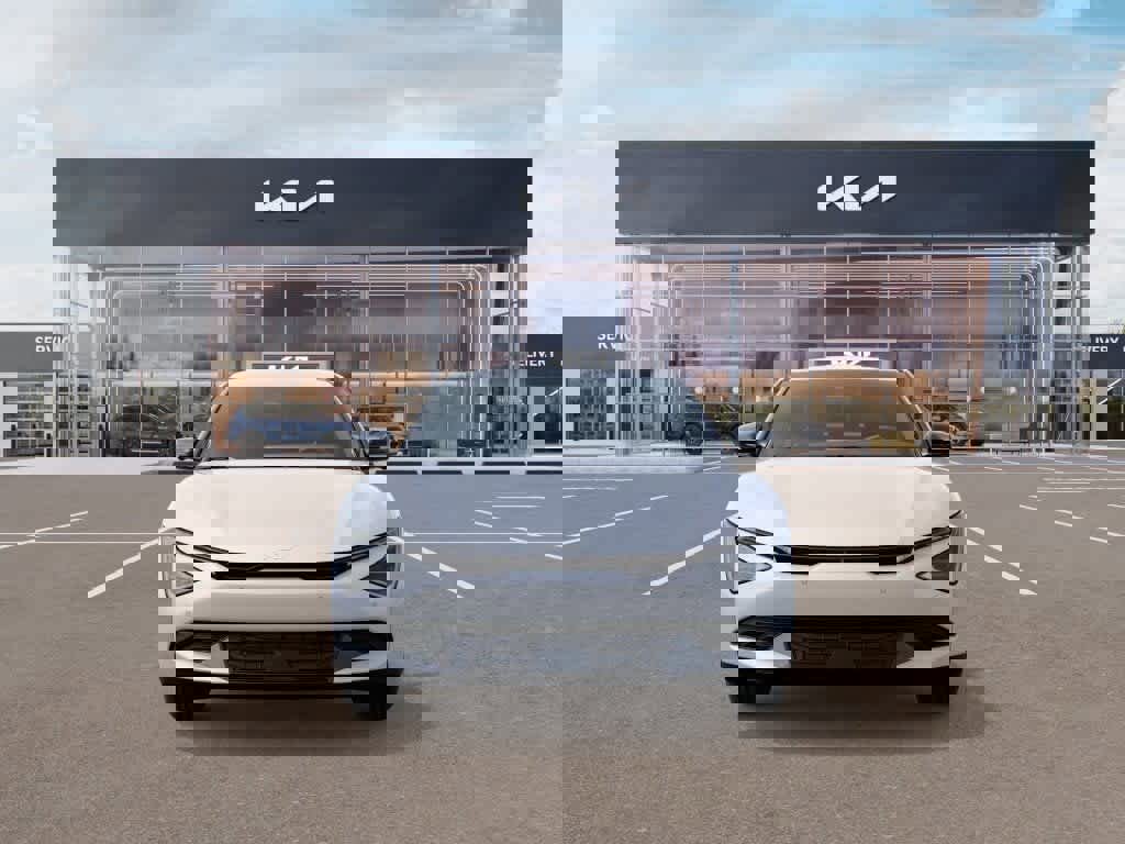 New 2025 Kia EV6 Light w/ Light LR Technology Package image 2