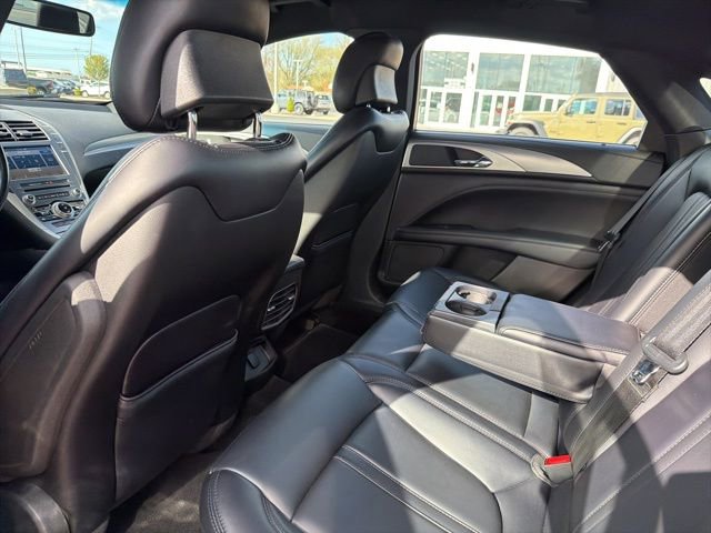 Used 2018 Lincoln MKZ Premiere image 35