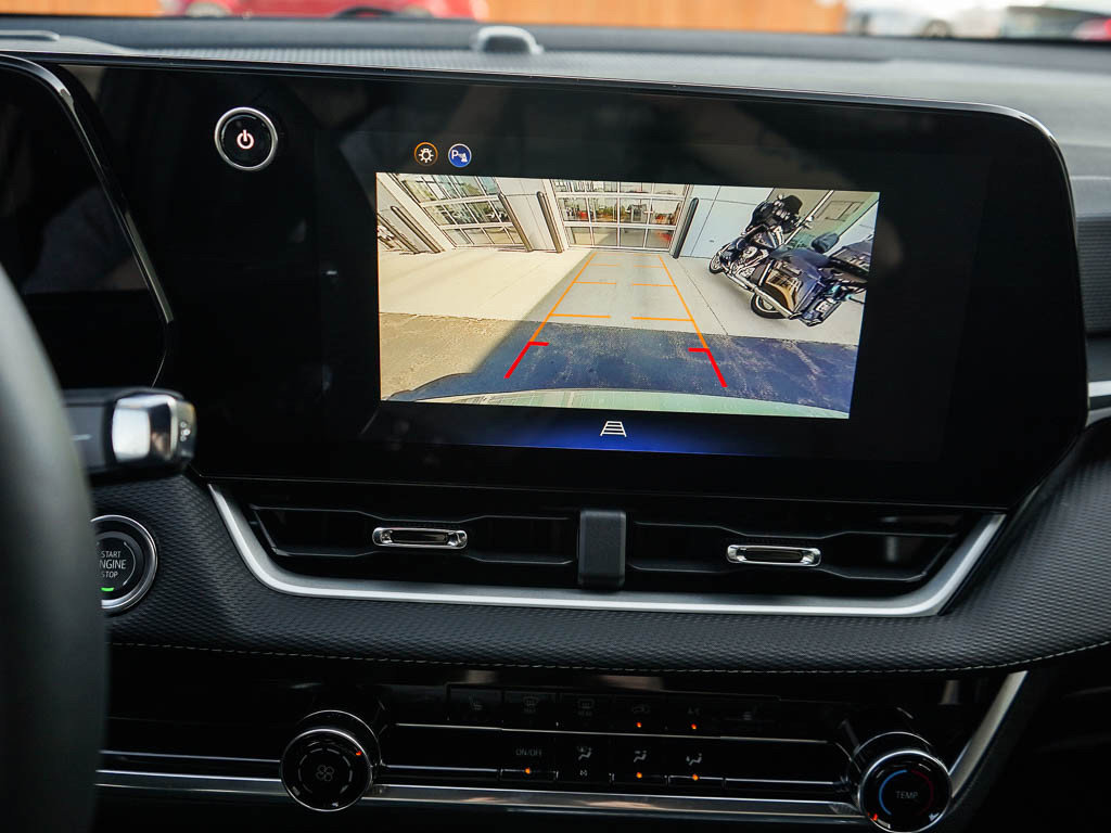 New 2026 Chevrolet Equinox LT w/ LPO, Floor Liner Package image 23