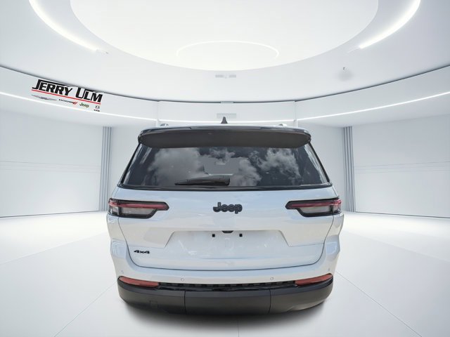 New 2025 Jeep Grand Cherokee L Altitude image 4