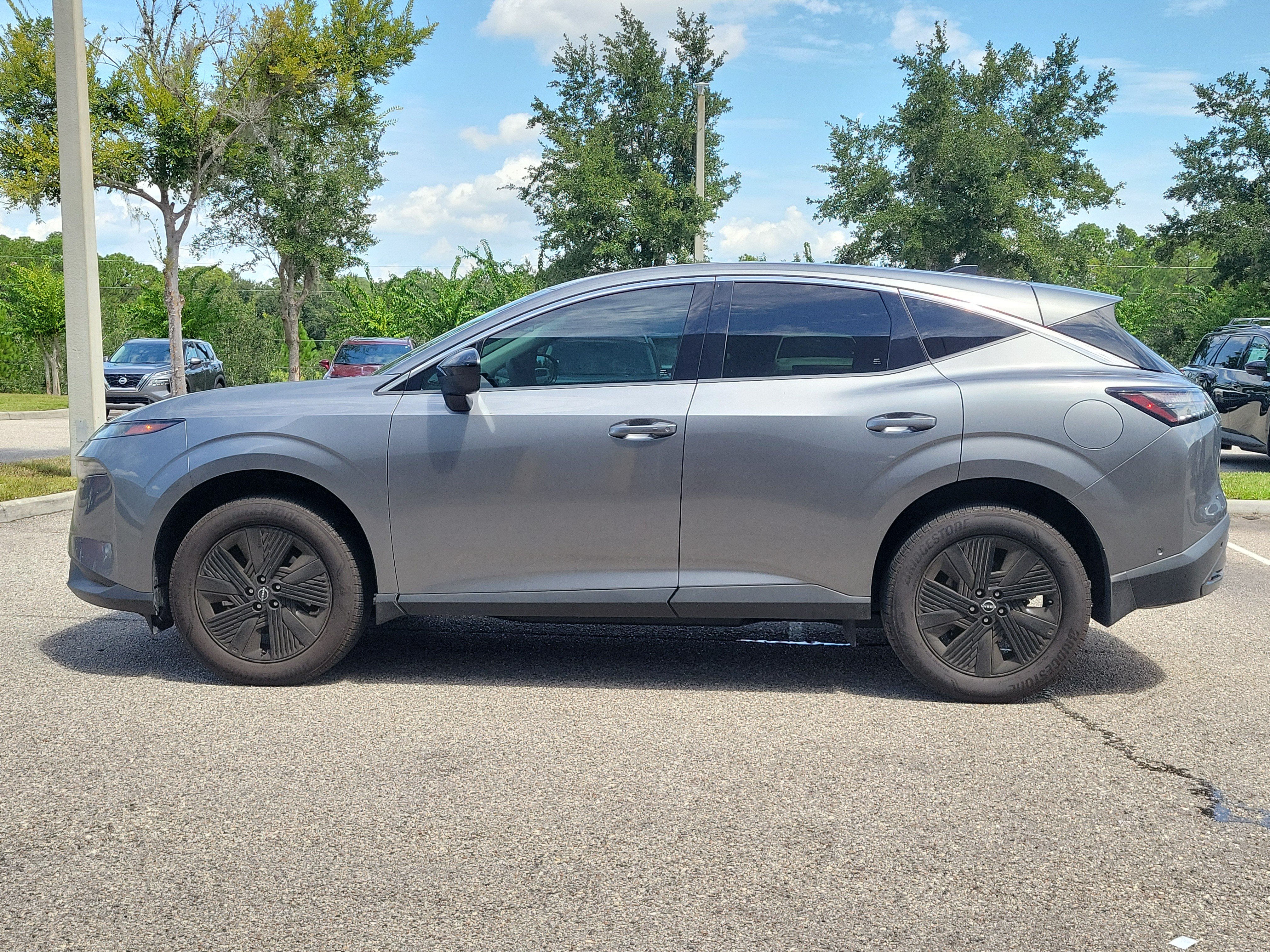 Certified 2025 Nissan Murano SV AWD/4WD image 9