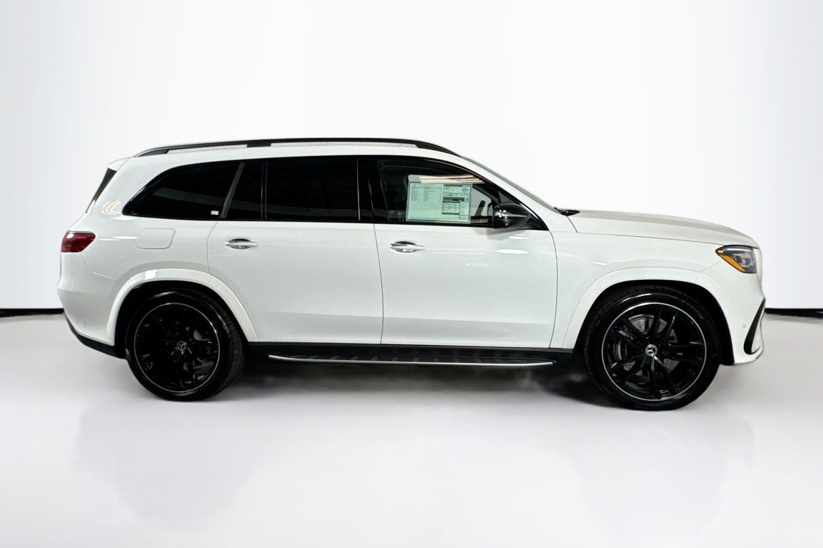 New 2026 Mercedes-Benz GLS 450 4MATIC image 4