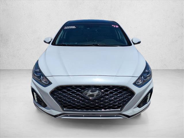 Used 2019 Hyundai Sonata Limited w/ Ultimate Package 04 FWD image 2