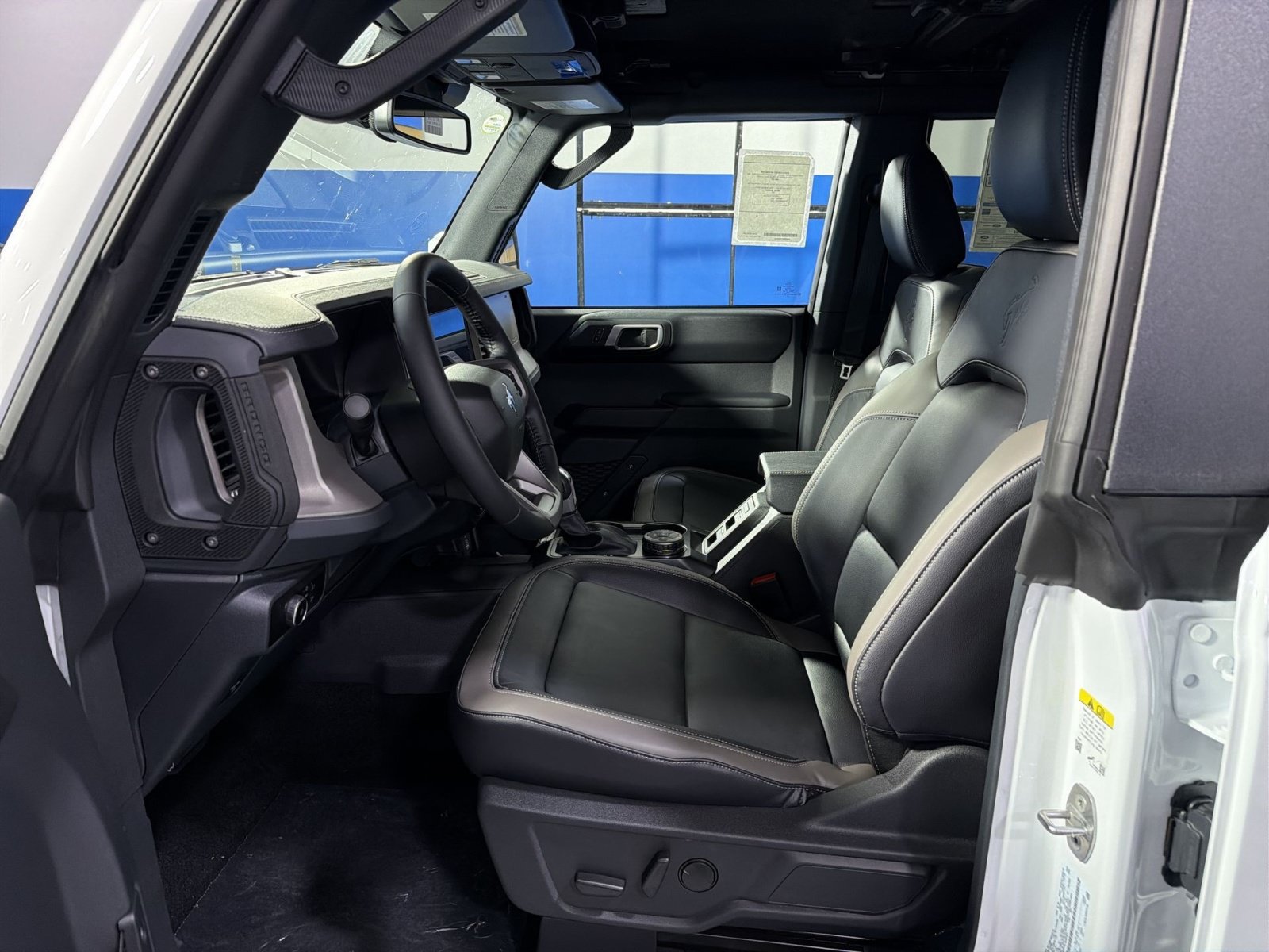 New 2026 Ford Bronco Outer Banks AWD/4WD image 26