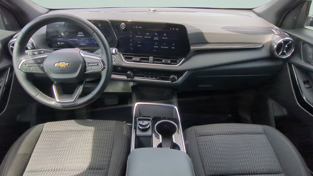 Used 2026 Chevrolet Equinox LT FWD image 14