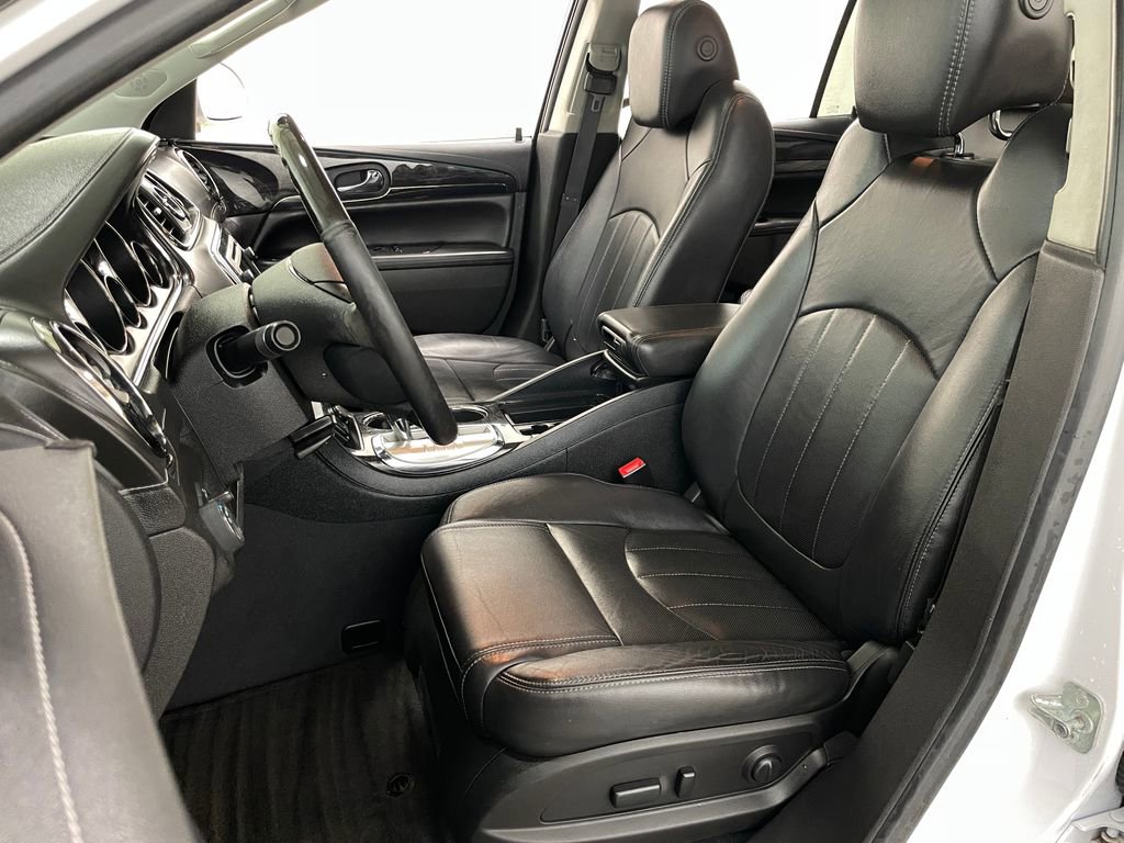 Used 2016 Buick Enclave Leather w/ Trailering Package FWD image 24