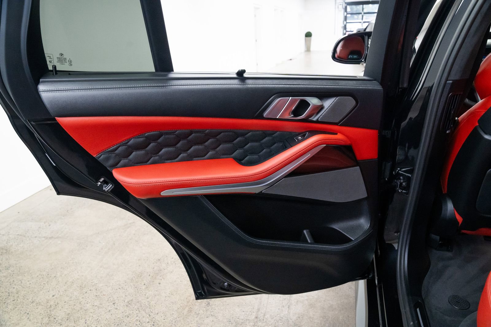 Used 2026 BMW X5 M Competition w/ Executive Package image 20