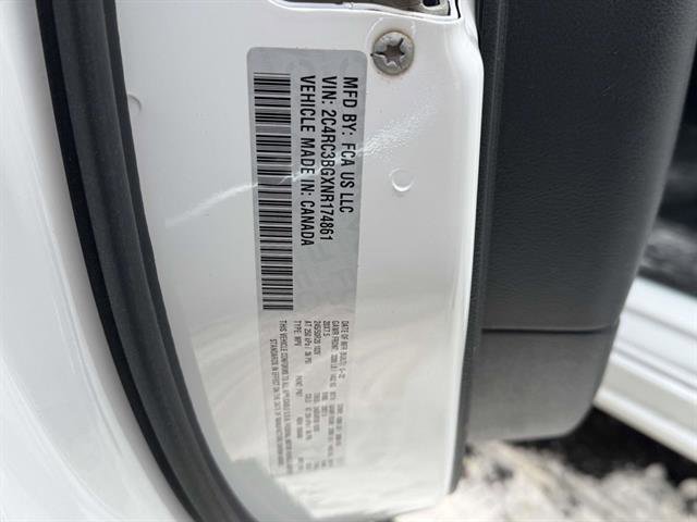 Used 2022 Chrysler Pacifica Touring-L w/ S Appearance Package image 12