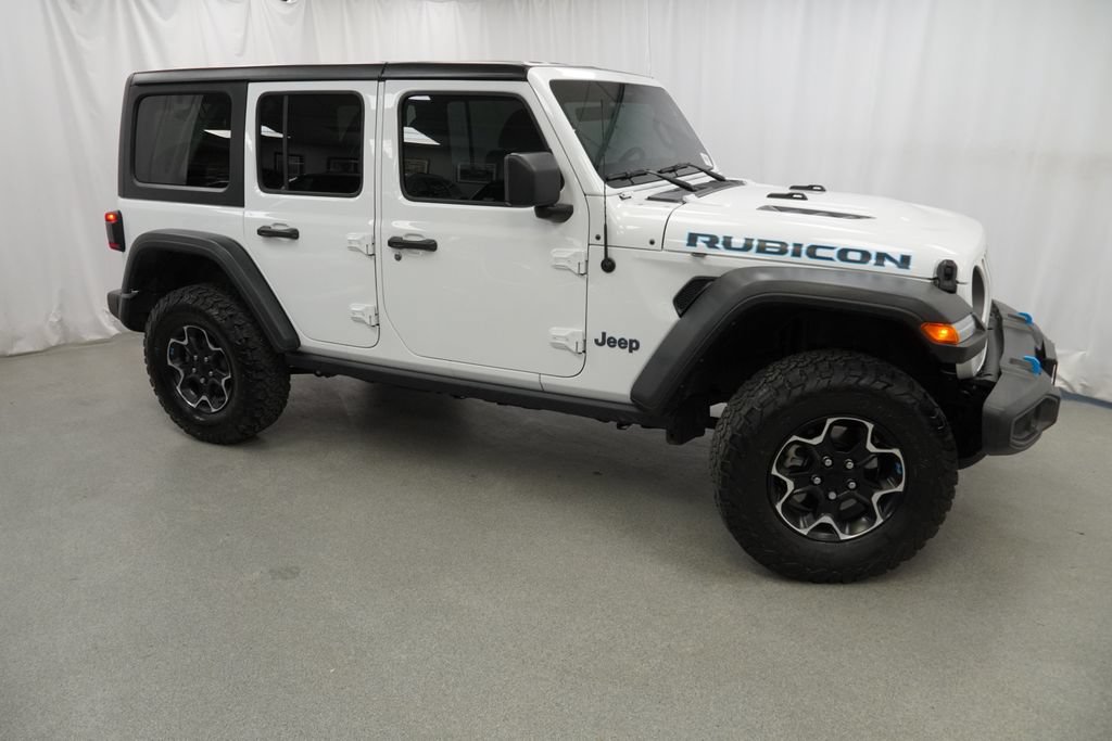 Used 2022 Jeep Wrangler Unlimited Rubicon 4xe w/ Dual Top Group AWD/4WD image 10