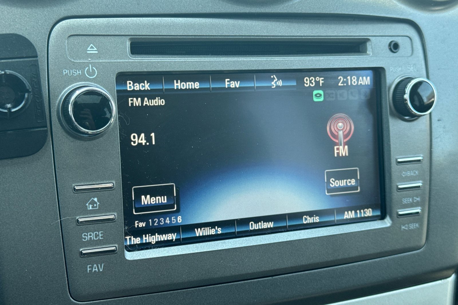 Used 2015 Chevrolet Captiva Sport LT w/ Convenience Package image 20