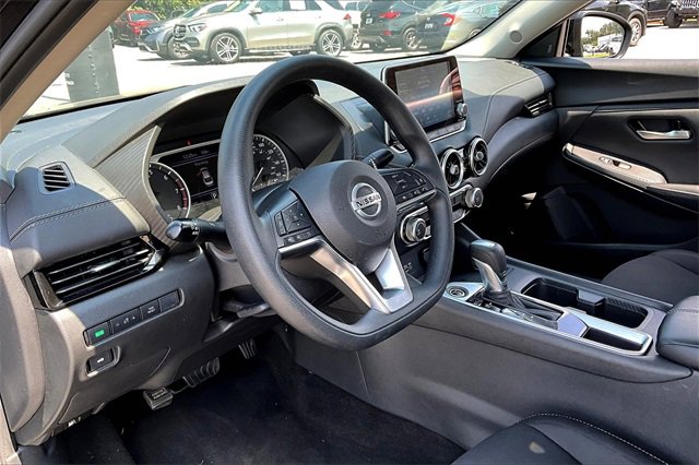 Used 2023 Nissan Sentra SV image 14