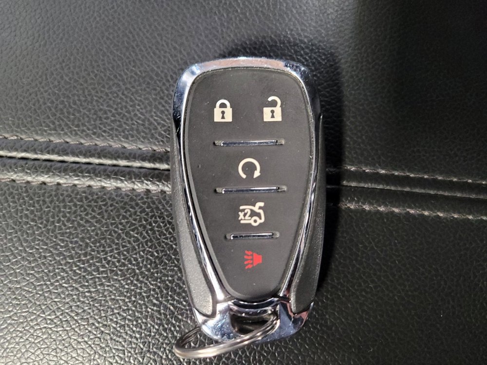 Used 2024 Chevrolet Malibu LT image 32