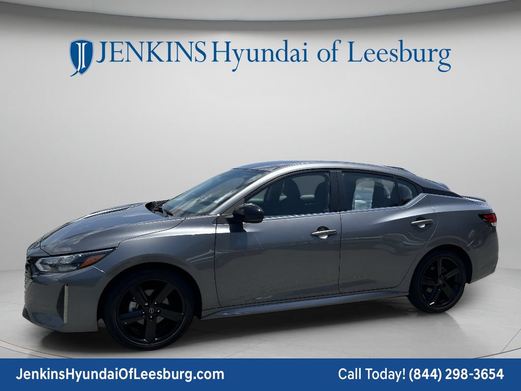 Used 2024 Nissan Sentra SR FWD image 10