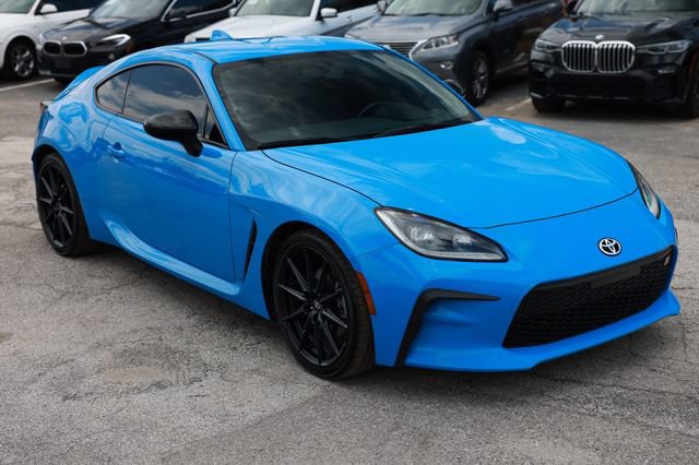 Used 2022 Toyota GR86 Premium RWD image 18