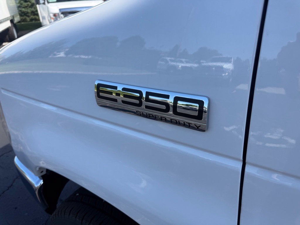 New 2026 Ford E-350 and Econoline 350 Super Duty w/ Power Equipment Group RWD image 13