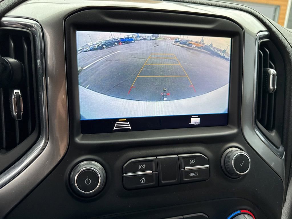 Used 2022 Chevrolet Silverado 1500 LT Trail Boss w/ Bed Protection Package AWD/4WD image 9