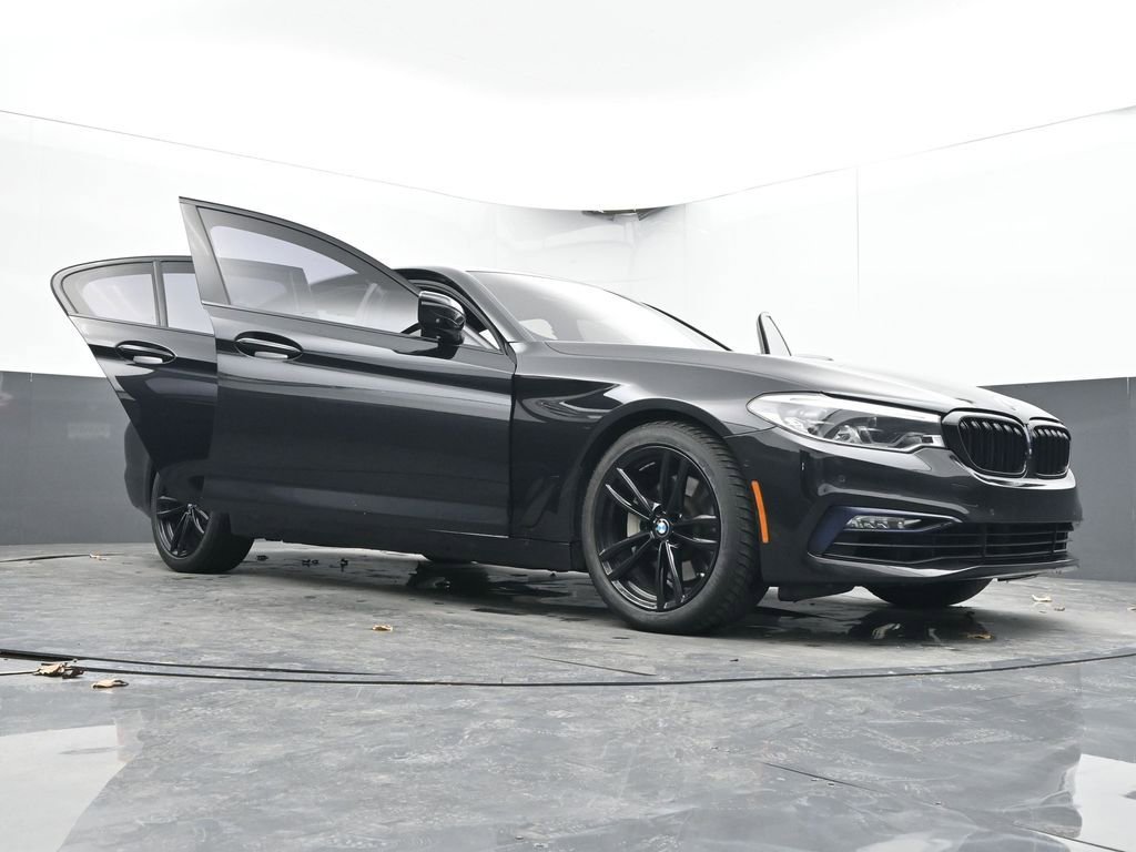 Used 2017 BMW 540i xDrive image 50