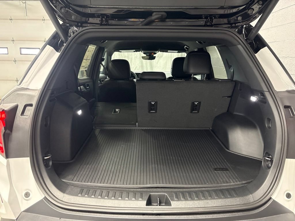 New 2027 GMC Terrain Elevation w/ Elevation Premium Package AWD/4WD image 24
