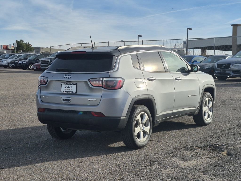 Used 2019 Jeep Compass Latitude w/ Popular Equipment Group image 5