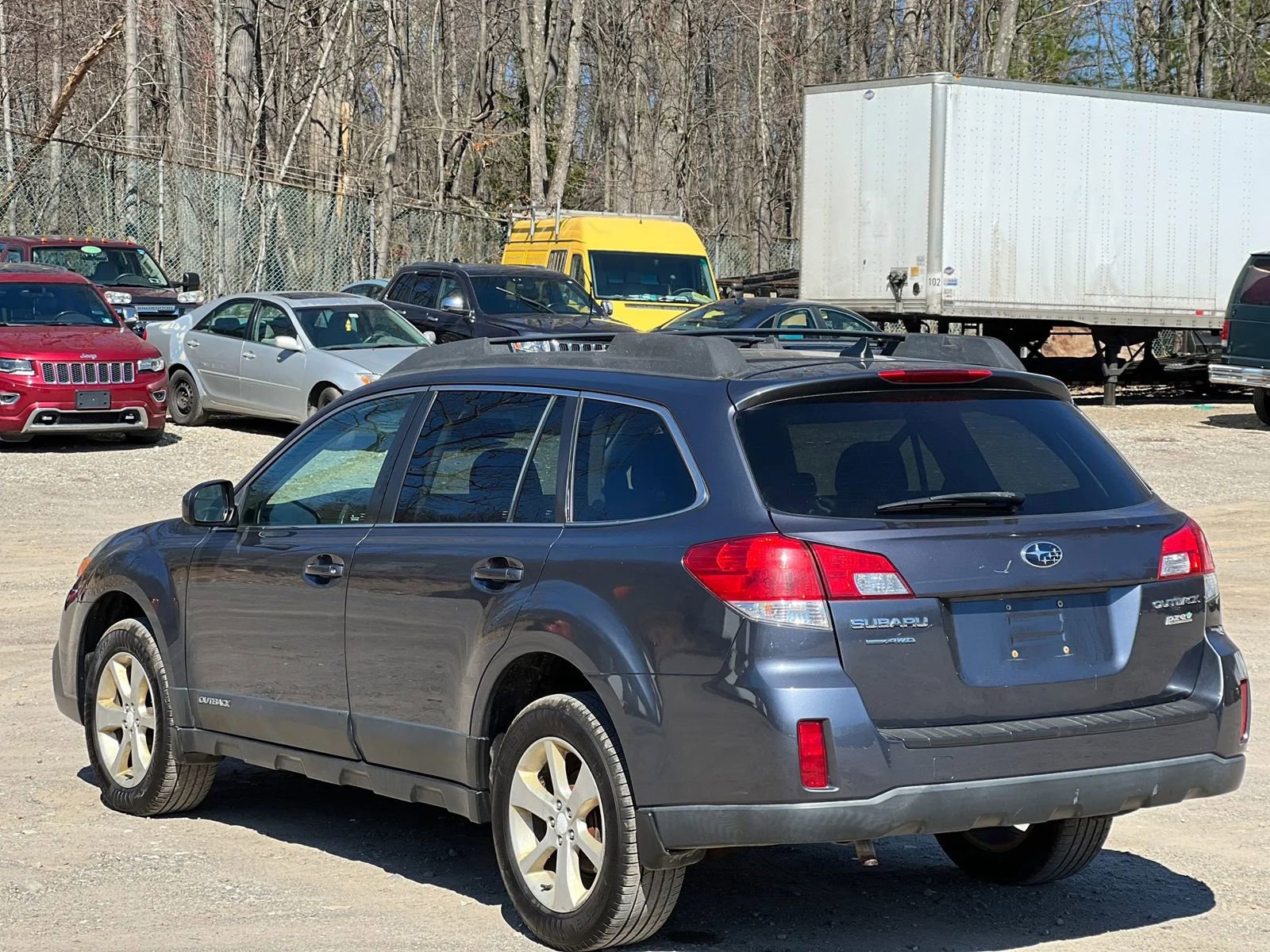 Used 2014 Subaru Outback 2.5i Premium image 4