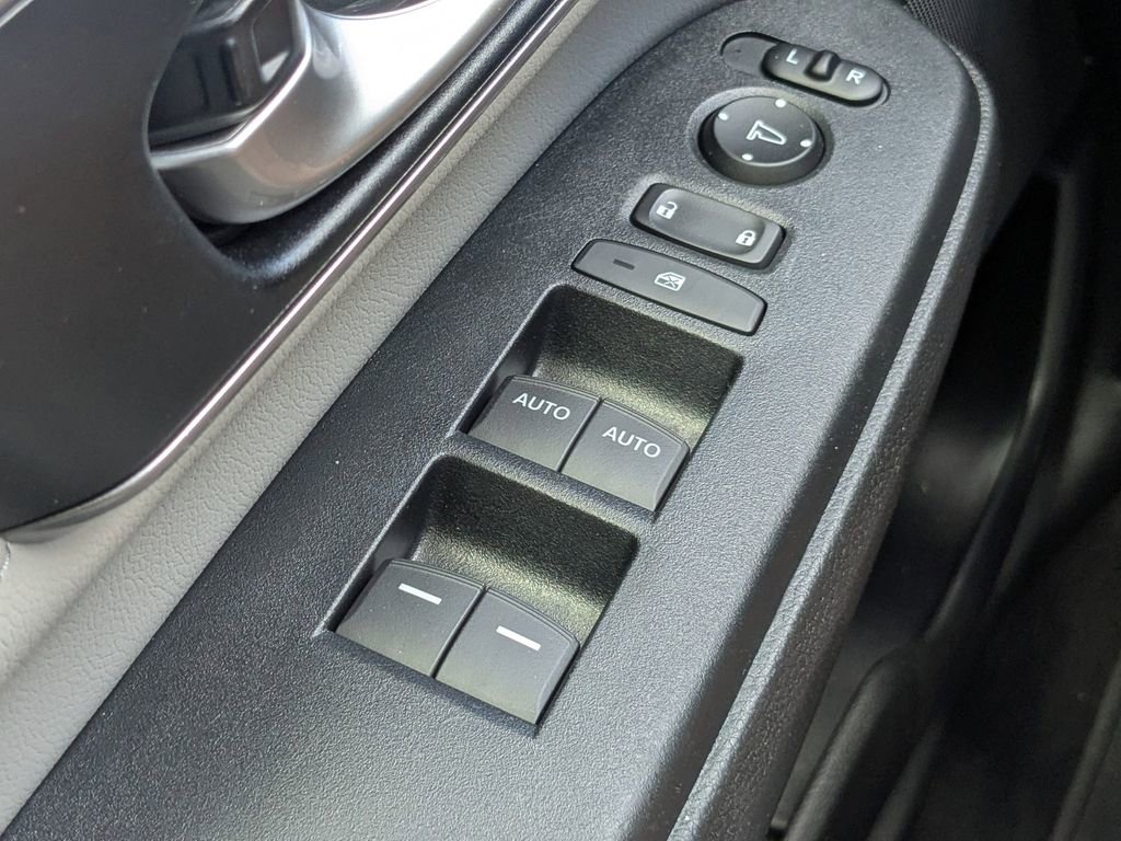 Used 2018 Honda CR-V EX-L image 24