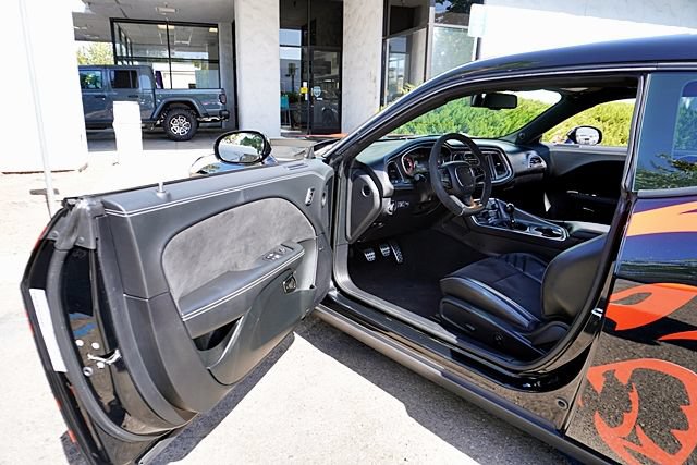 Used 2023 Dodge Challenger SRT Hellcat w/ Plus Package RWD image 46