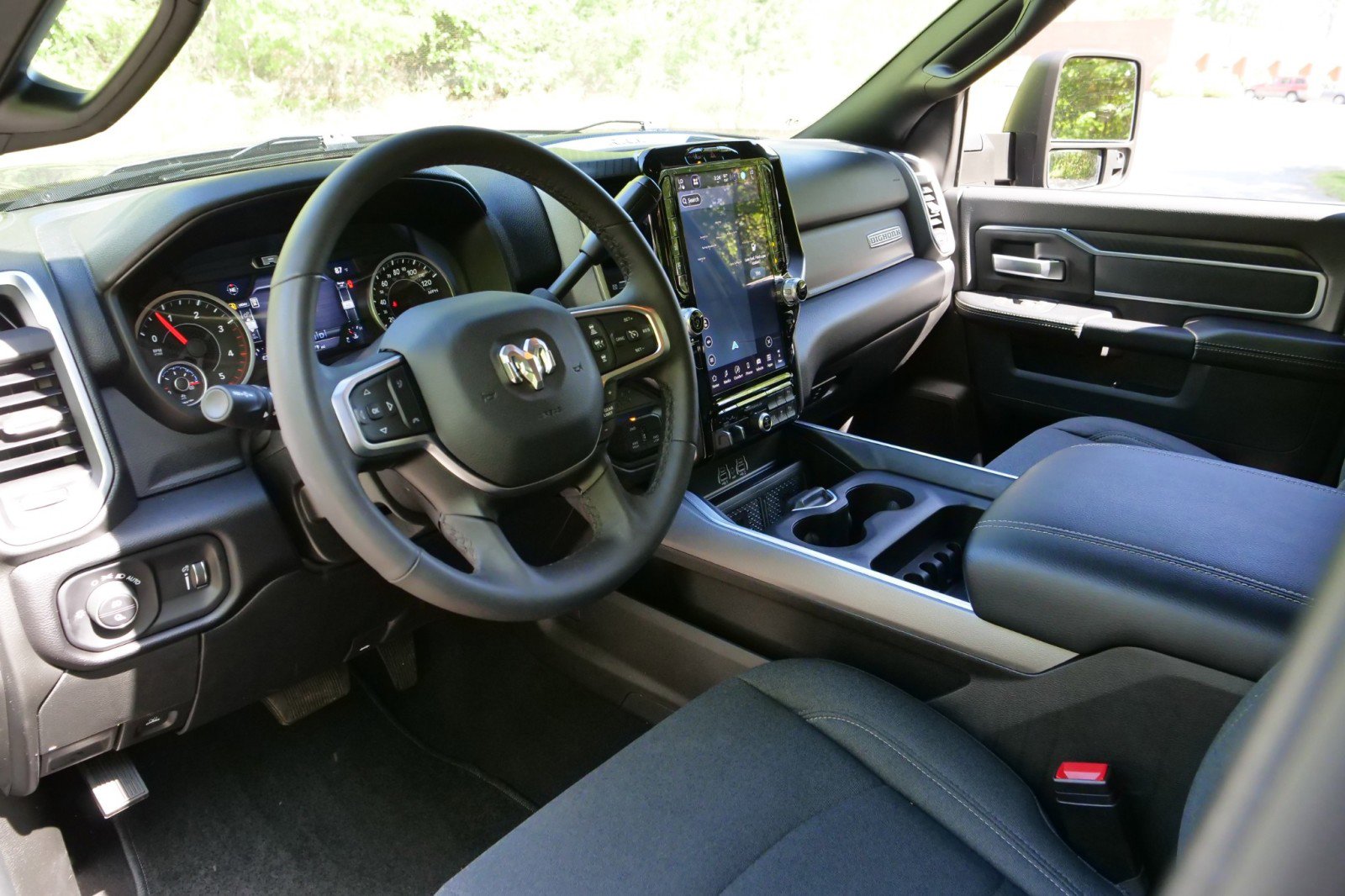 Used 2025 RAM 3500 Big Horn image 2