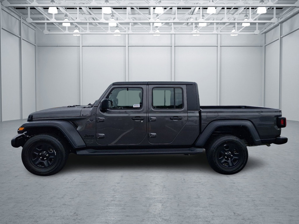 Used 2023 Jeep Gladiator Sport w/ Trailer Tow Package AWD/4WD image 2