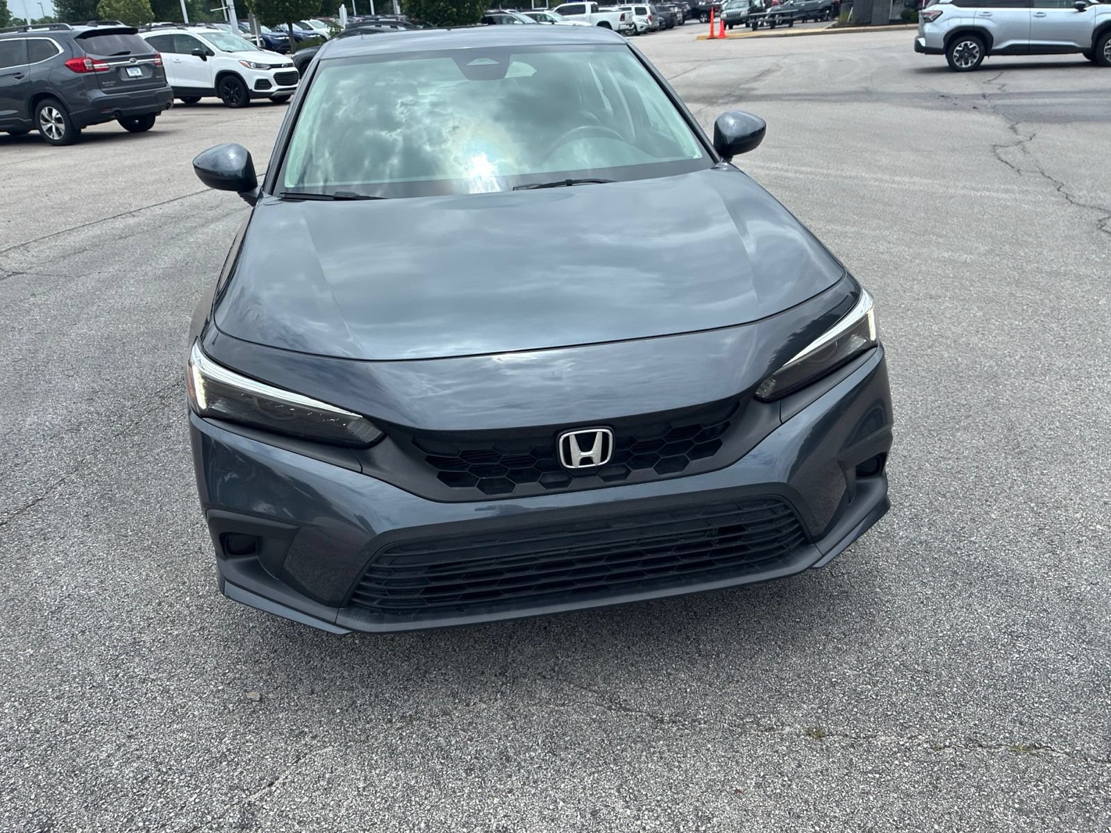 Used 2022 Honda Civic EX-L image 6