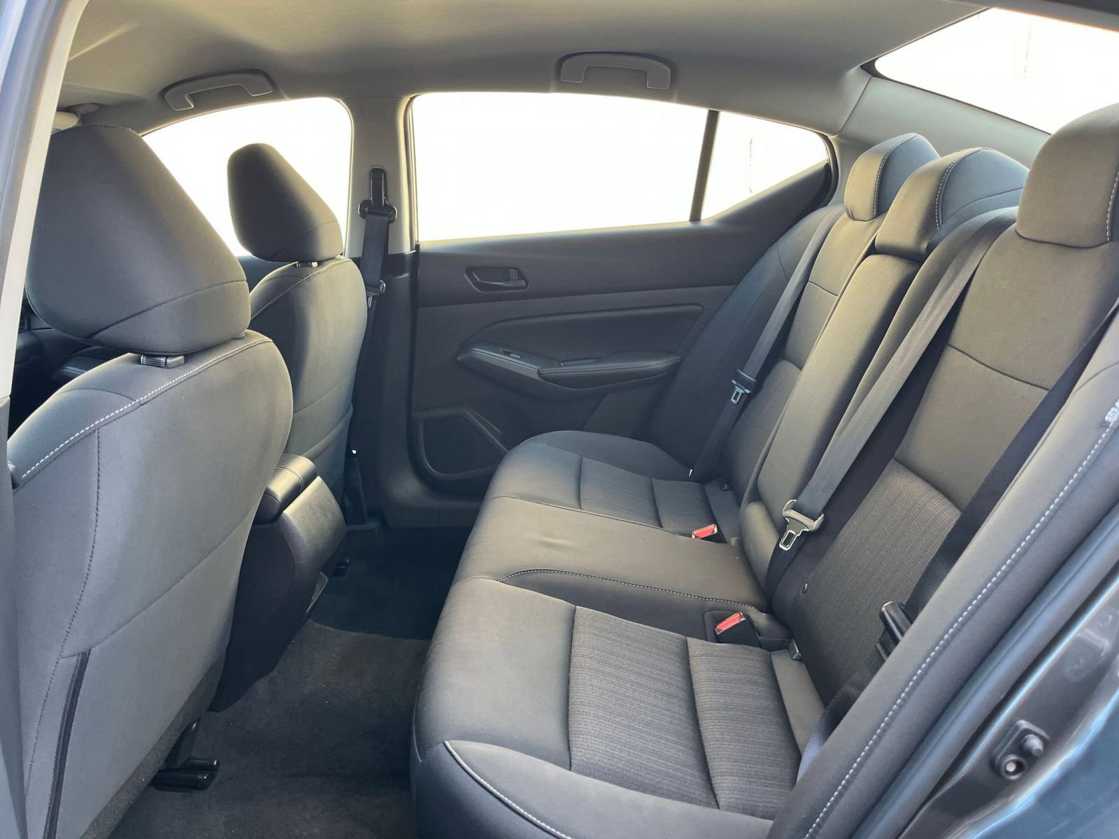 Used 2025 Nissan Altima 2.5 SV image 24