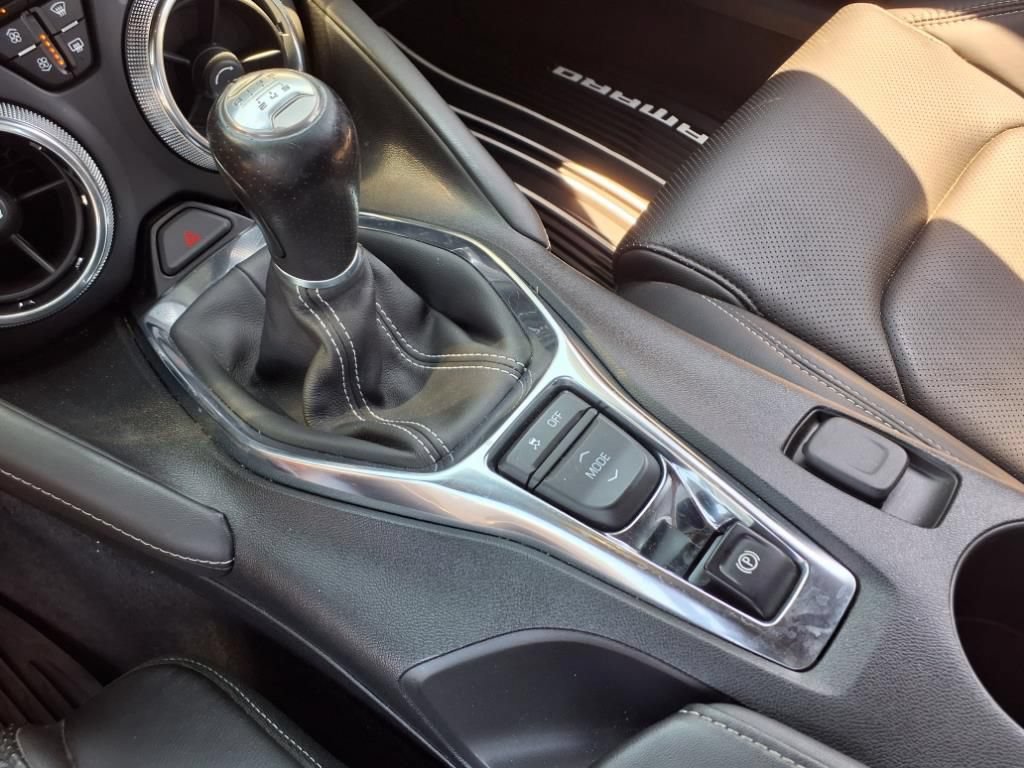 Used 2021 Chevrolet Camaro LT RWD image 14